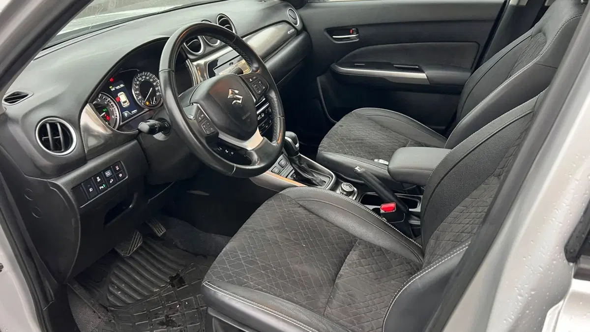 Suzuki Vitara usata a Alessandria (8)