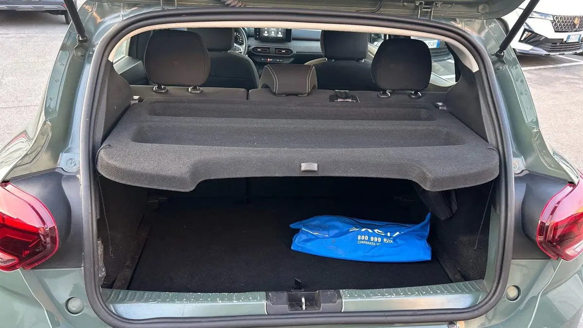 Dacia Sandero usata a Parma (18)