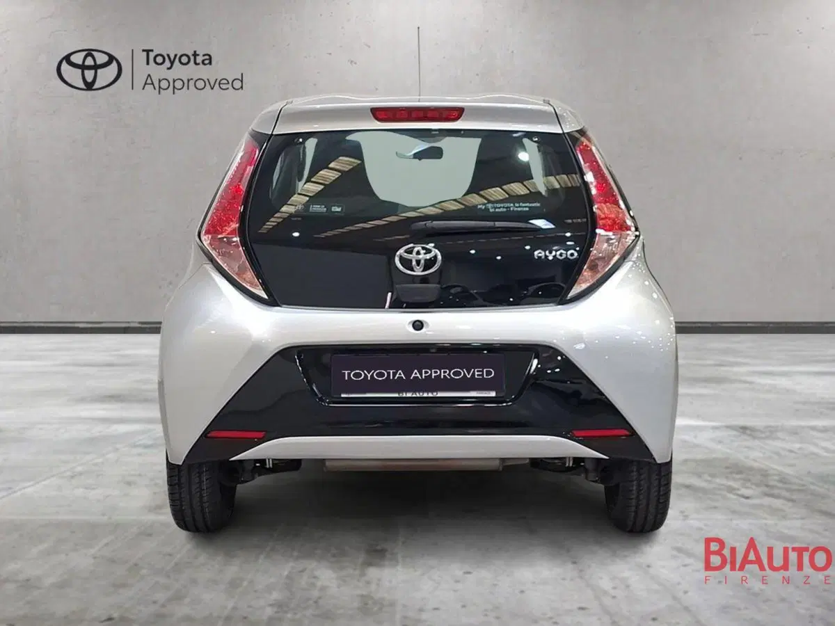 Toyota Aygo usata a Firenze (12)
