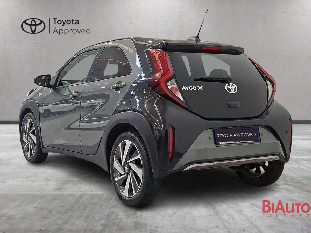 Toyota Aygo X usata a Firenze (5)