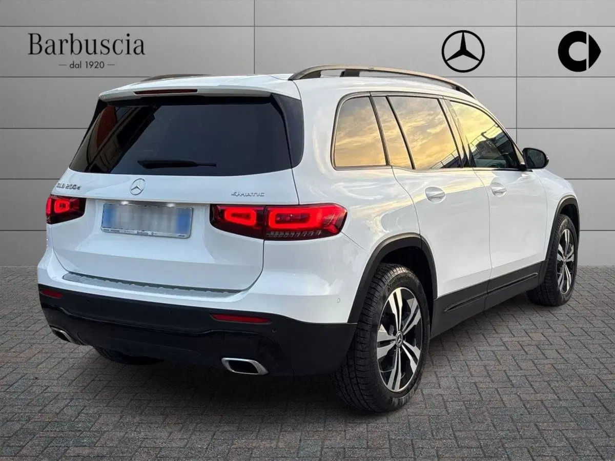 Mercedes-Benz GLB usata a Pescara (3)
