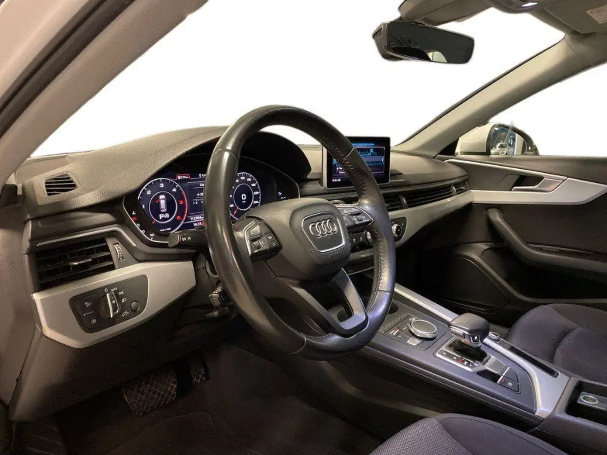 Audi A4 Avant usata a Ancona (15)
