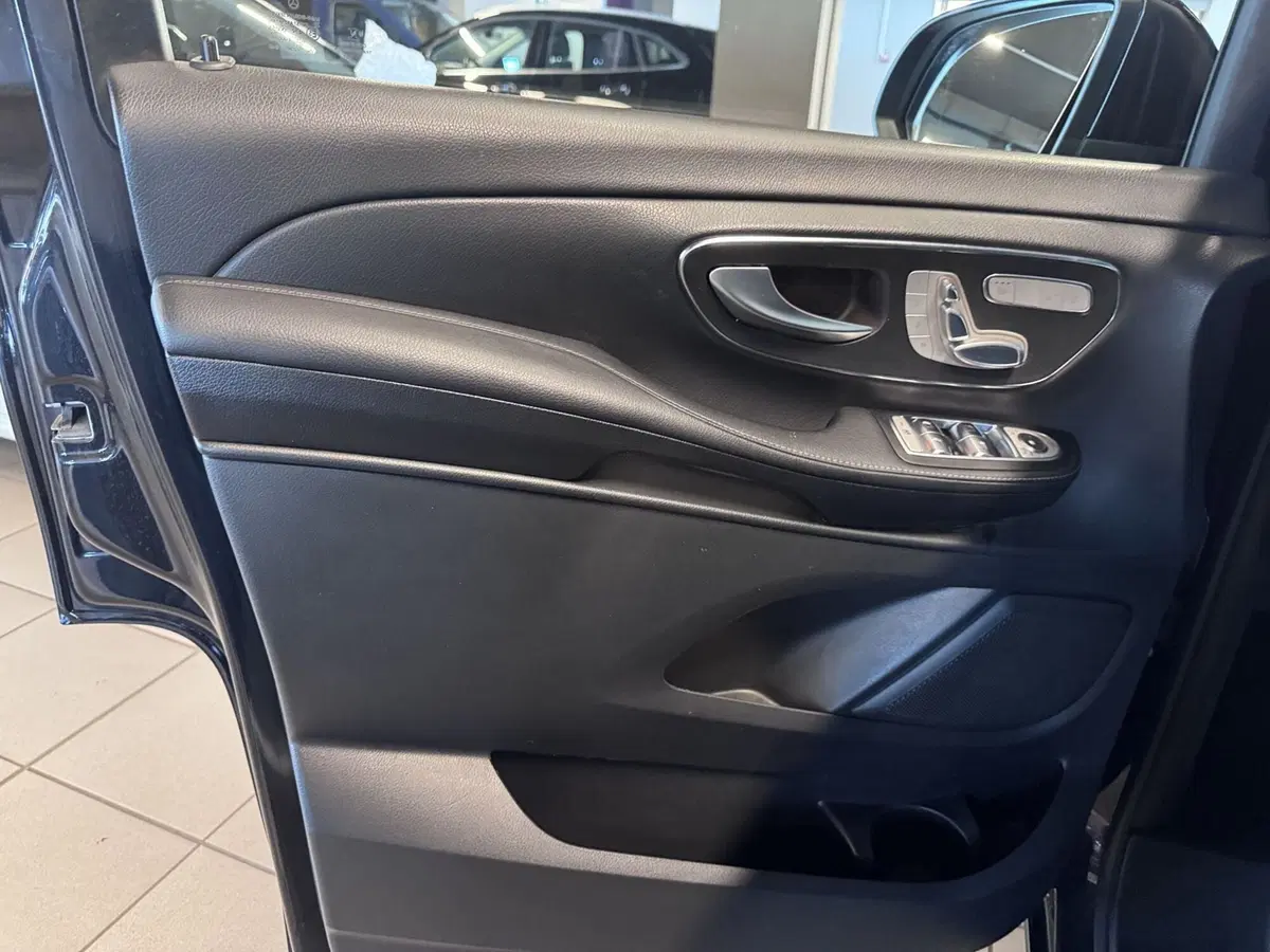 Mercedes-Benz Classe V usata a Messina (6)