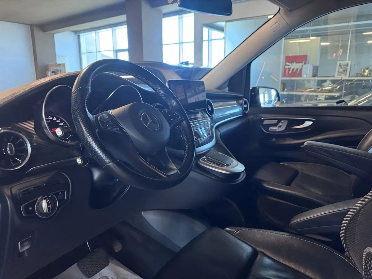 Mercedes-Benz Classe V usata a Messina (7)