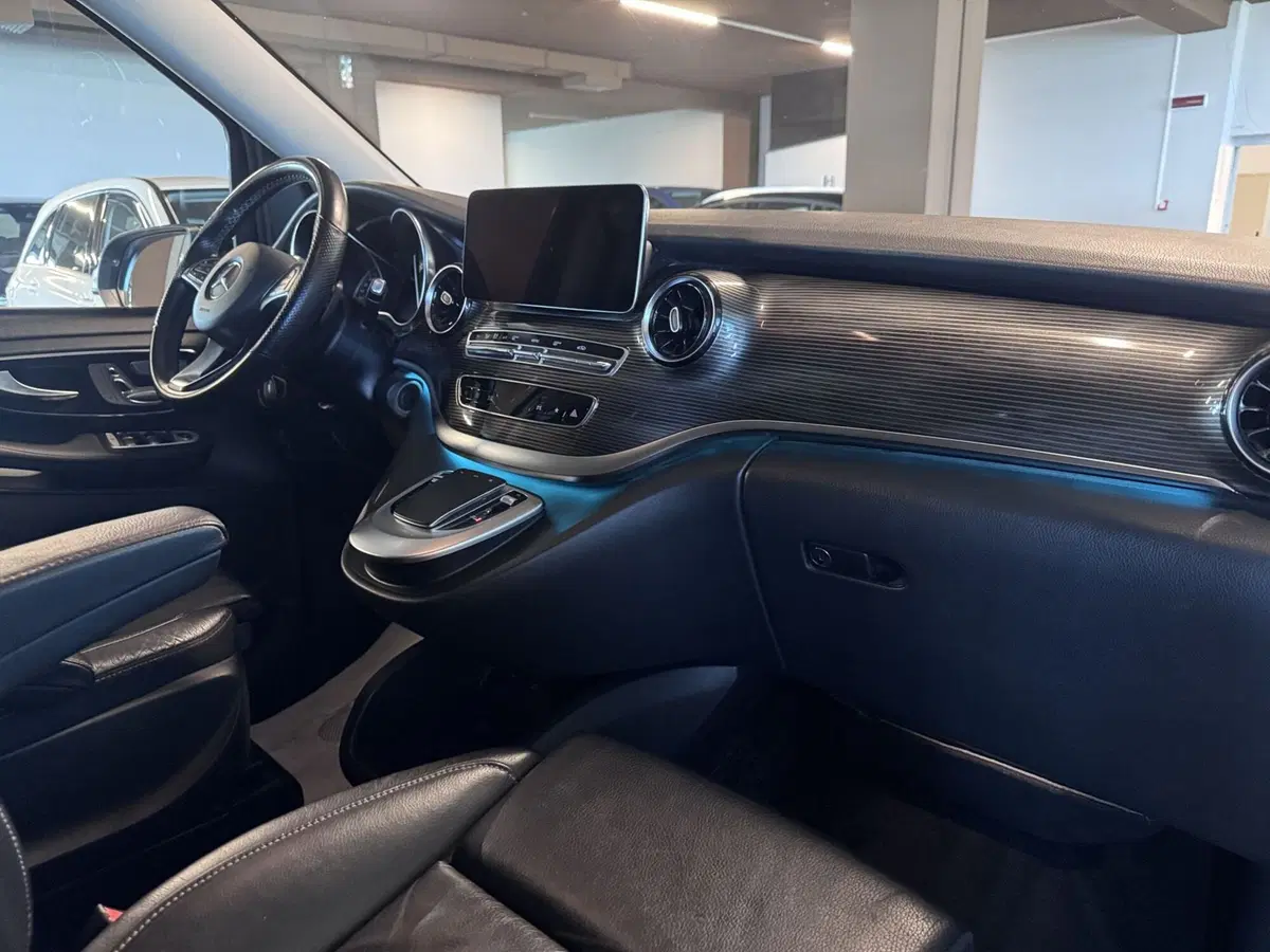 Mercedes-Benz Classe V usata a Messina (8)