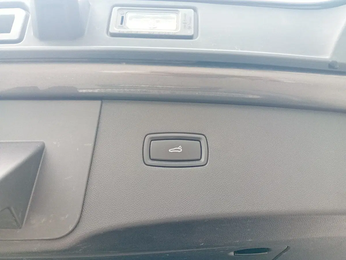 Porsche Cayenne usata a Pordenone (11)