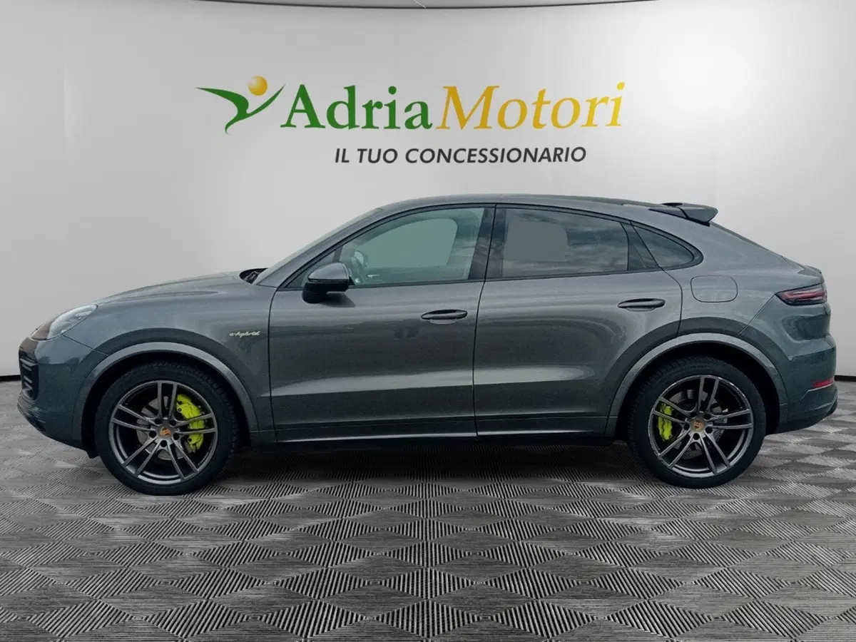 Porsche Cayenne usata a Pordenone (2)