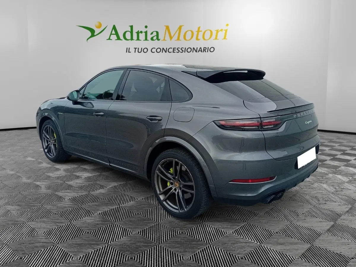 Porsche Cayenne usata a Pordenone (3)