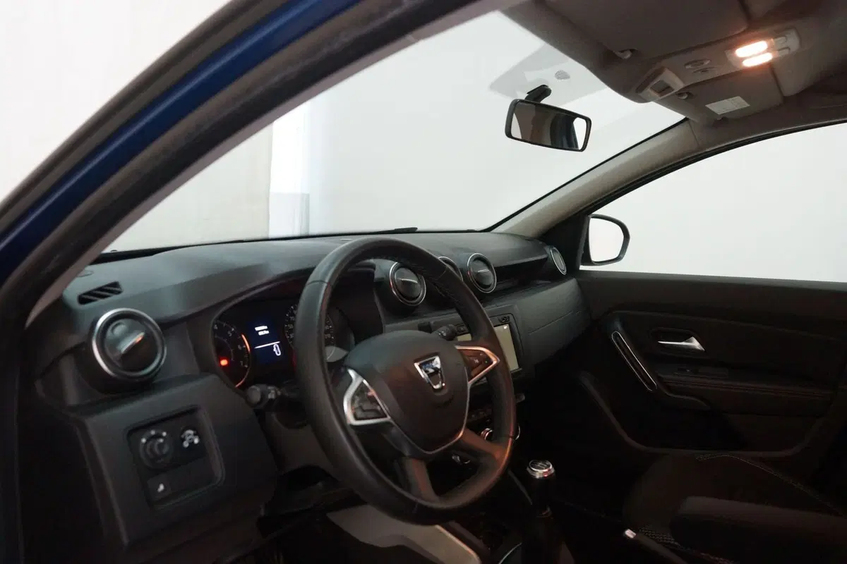 Dacia Duster usata a Torino (10)