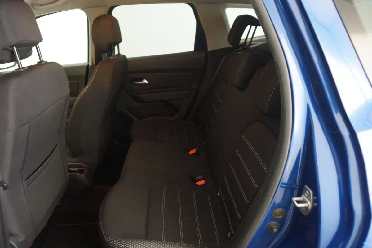 Dacia Duster usata a Torino (8)