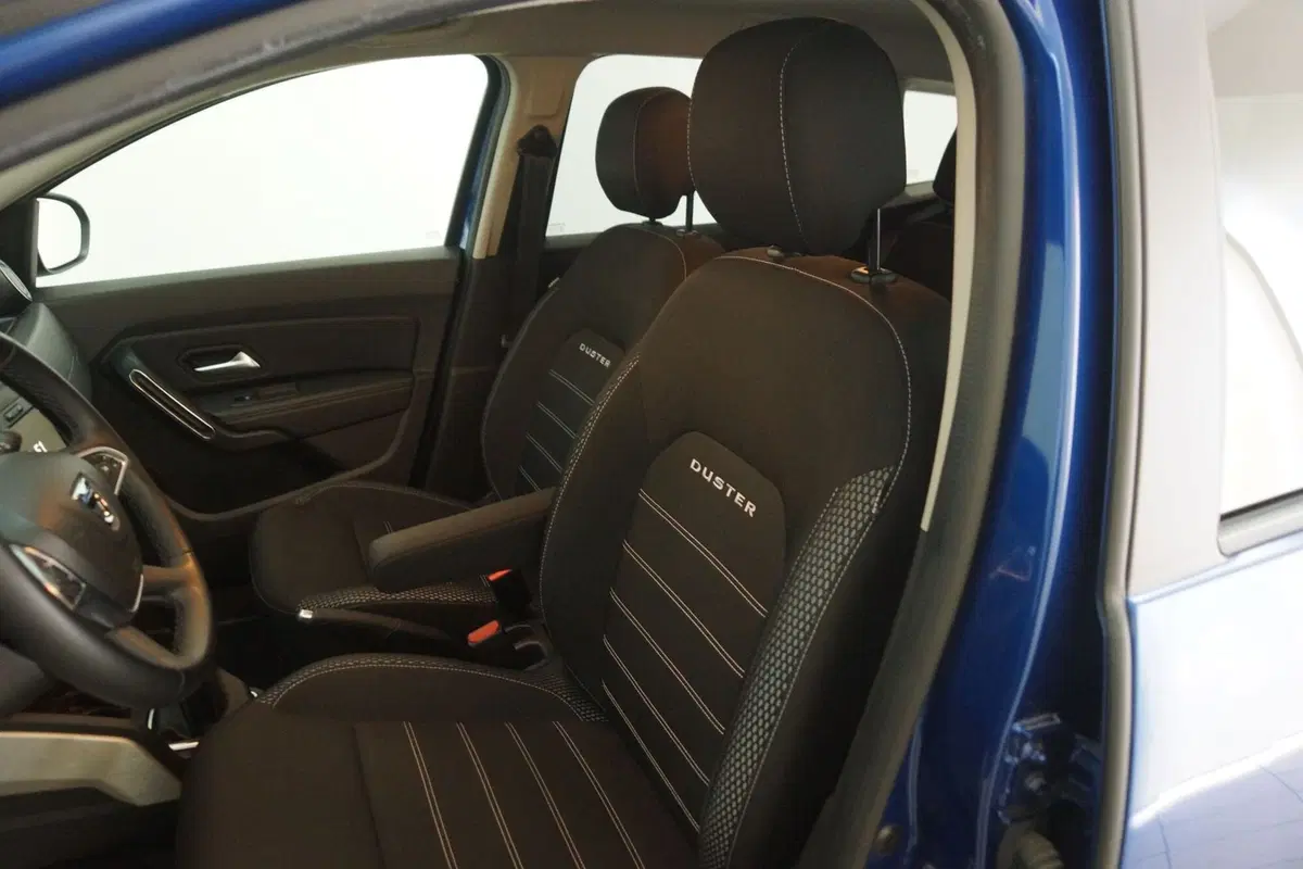Dacia Duster usata a Torino (9)