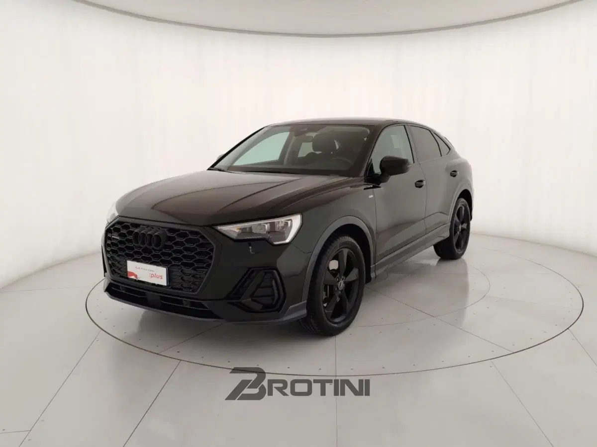 Audi Q3 Sportback usata a Massa-Carrara