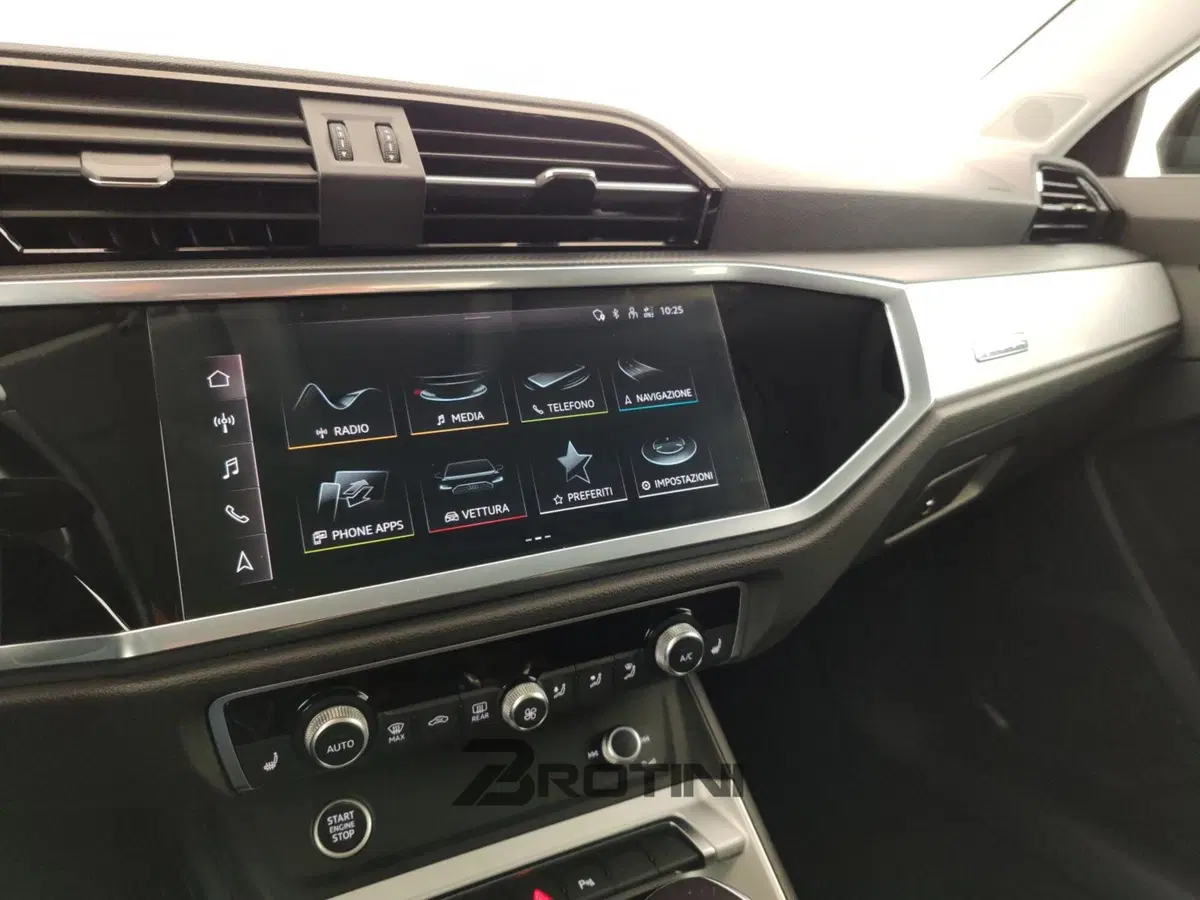 Audi Q3 Sportback usata a Massa-Carrara (12)