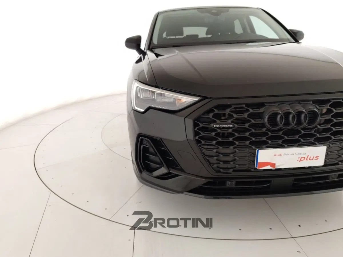 Audi Q3 Sportback usata a Massa-Carrara (5)