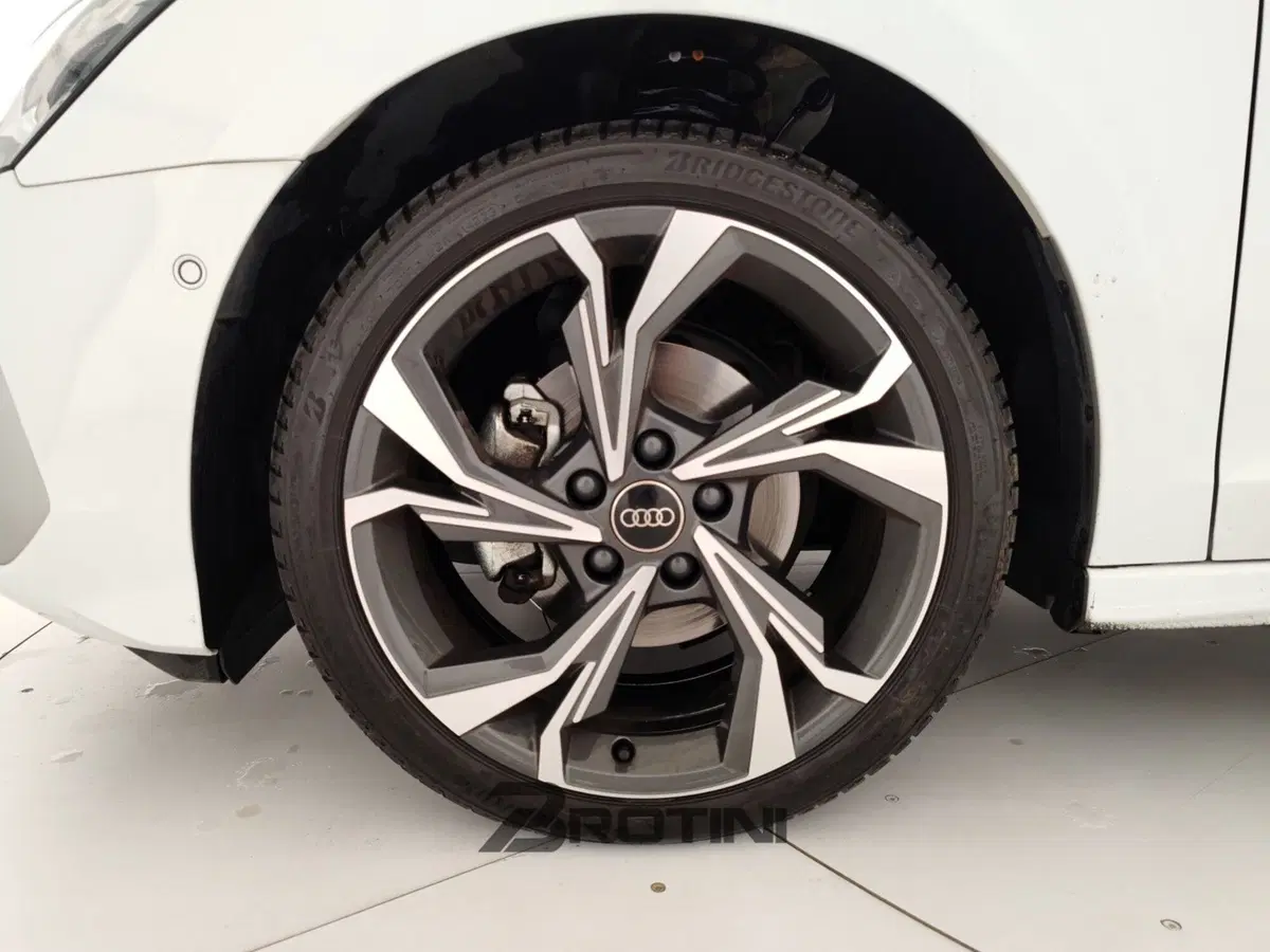 Audi A3 Sportback usata a La Spezia (6)