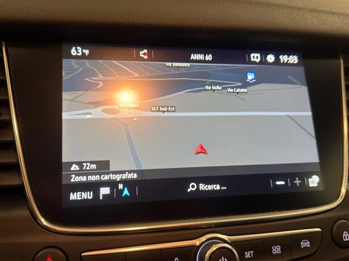 Opel Grandland X usata a Taranto (15)