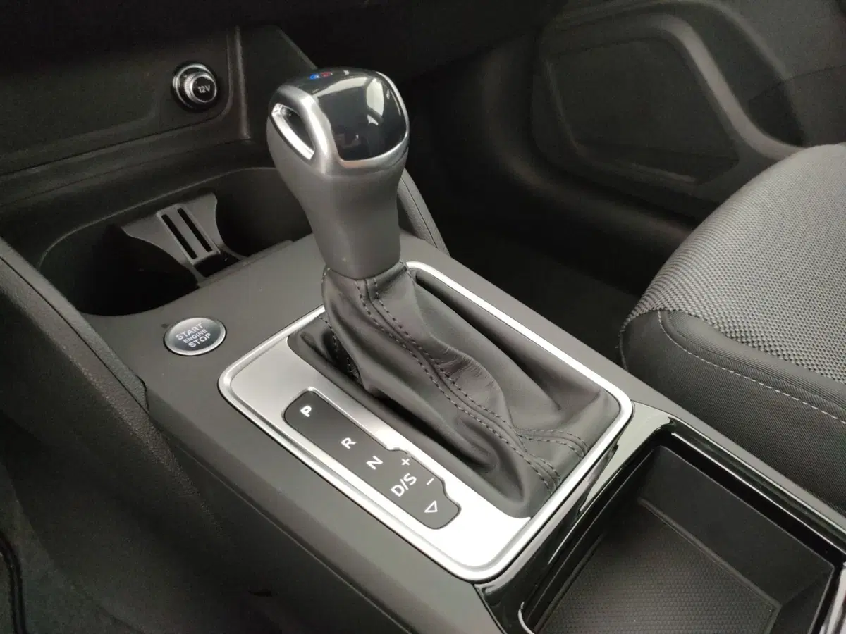 Audi Q2 nuova a Napoli (16)