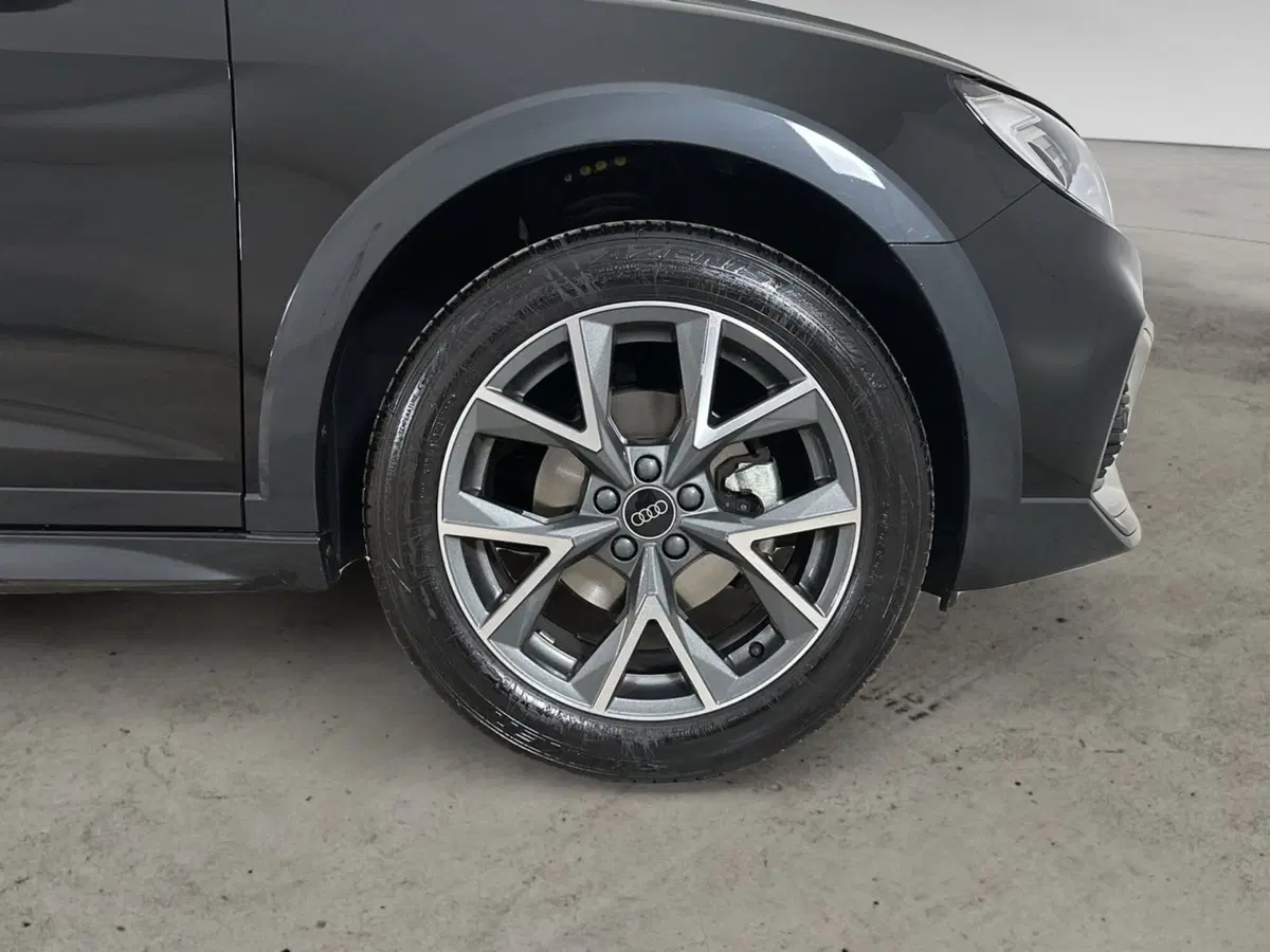 Audi A1 allstreet usata a Napoli (18)