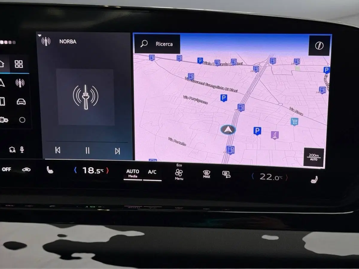 Audi A6 Avant nuova a Palermo (12)