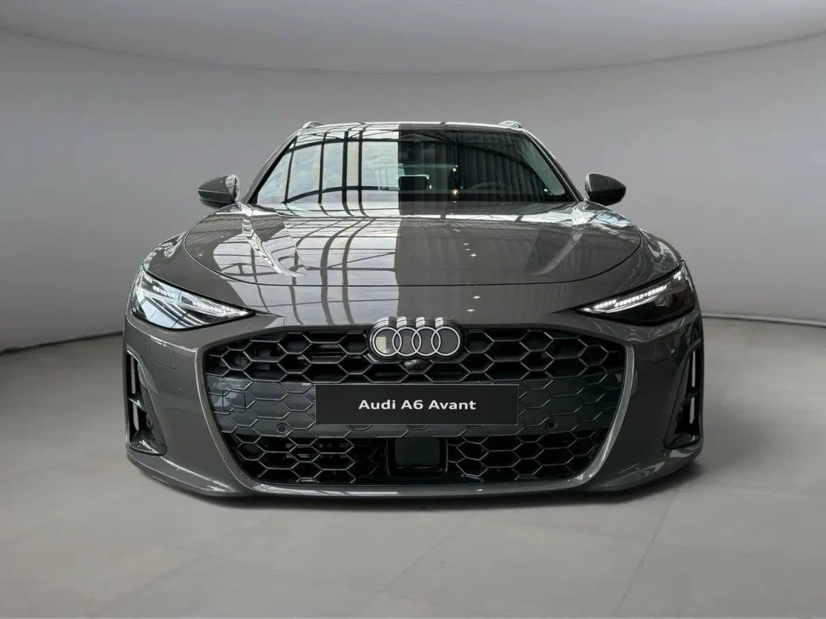 Audi A6 Avant nuova a Palermo (2)