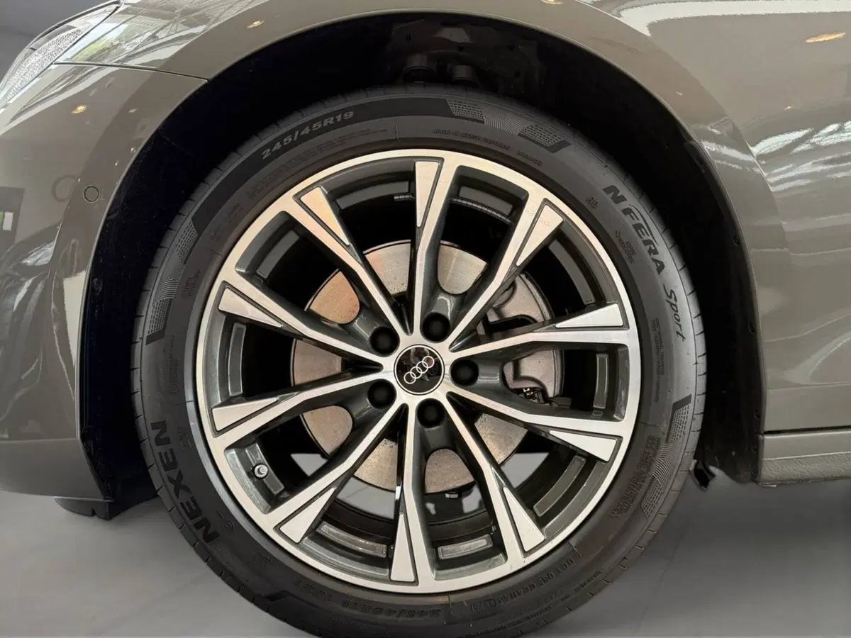 Audi A6 Avant nuova a Palermo (5)