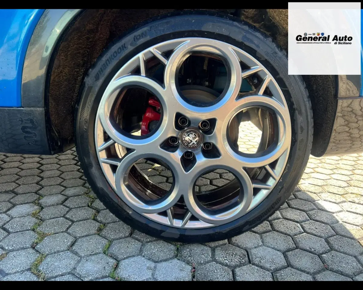 Alfa Romeo Tonale usata a Lucca (19)