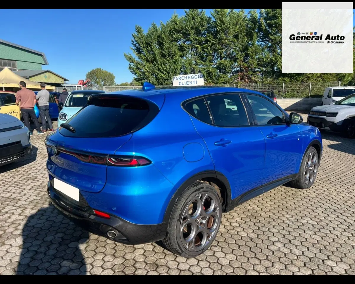 Alfa Romeo Tonale usata a Lucca (3)