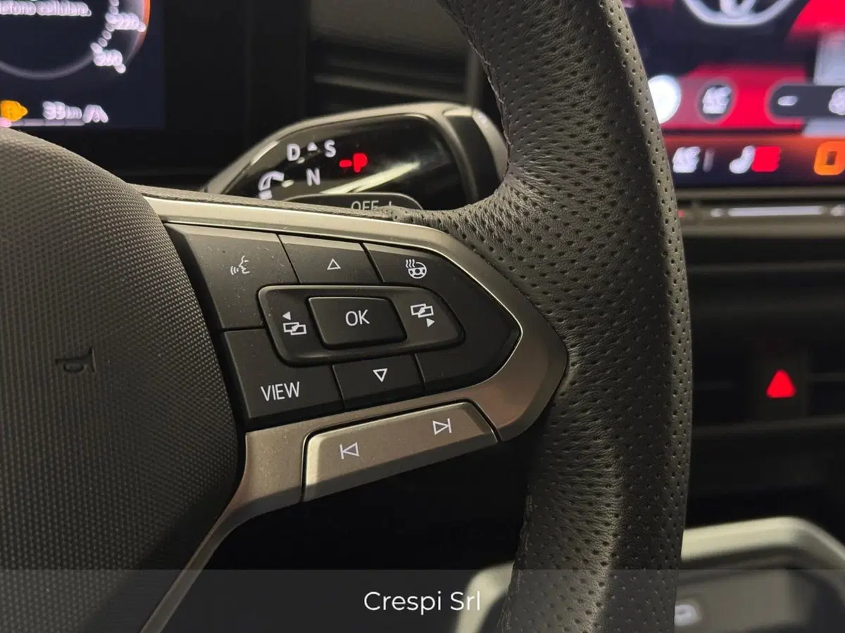 Volkswagen T-Roc usata a Varese (19)
