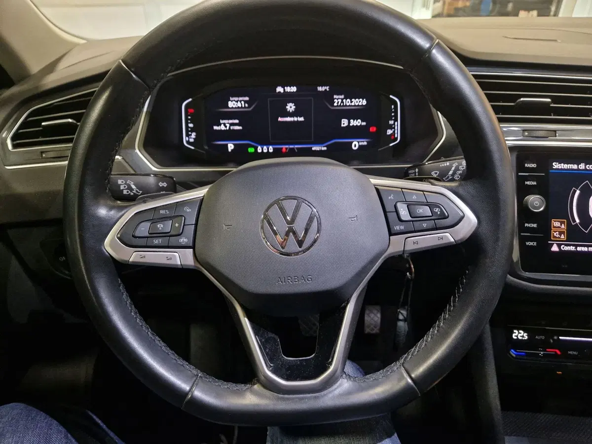 Volkswagen Tiguan usata a Varese (18)