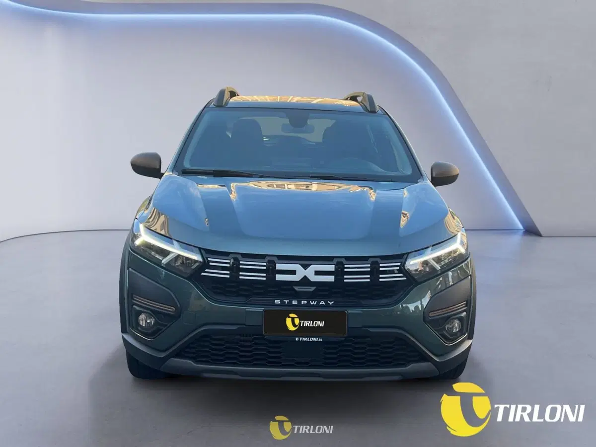 Dacia Sandero Stepway usata a Milano (6)