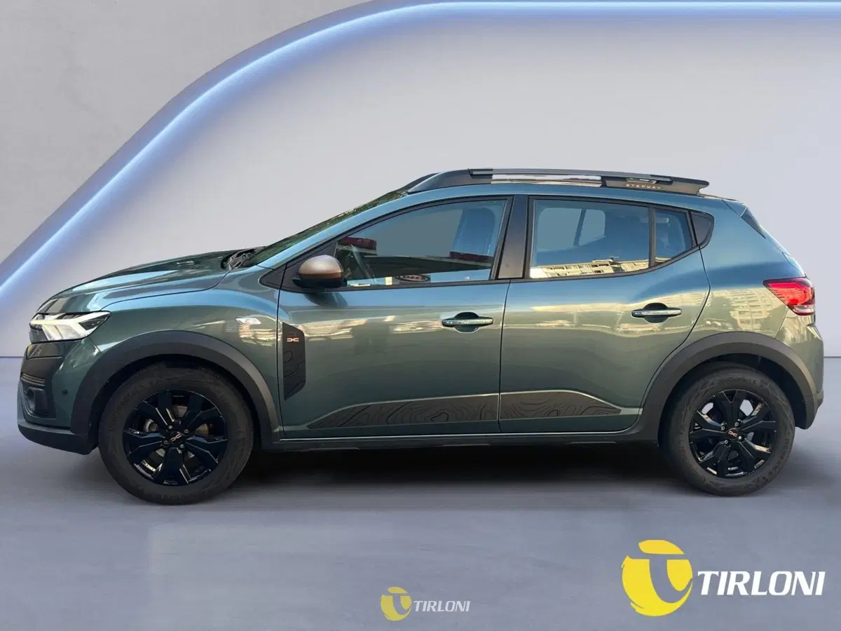 Dacia Sandero Stepway usata a Milano (9)