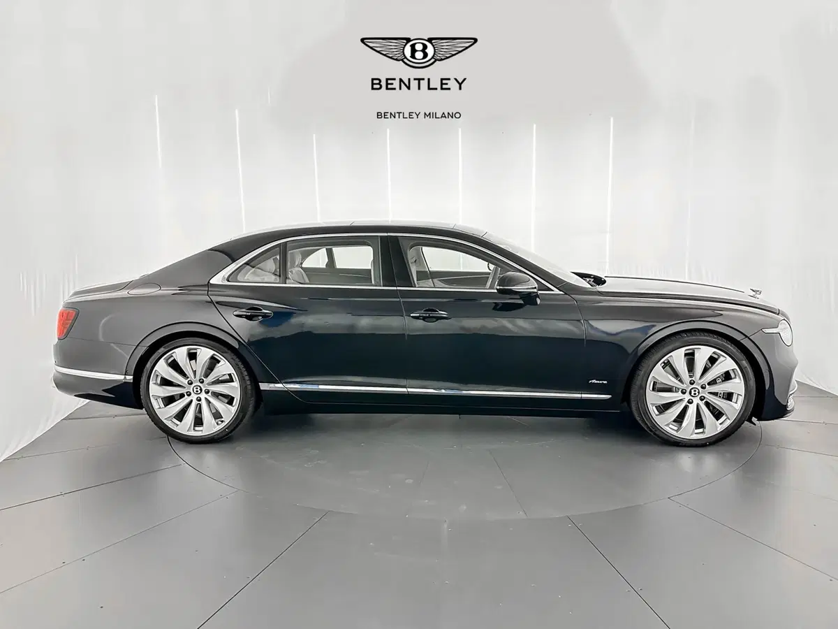 Bentley Flying Spur usata a Milano (4)