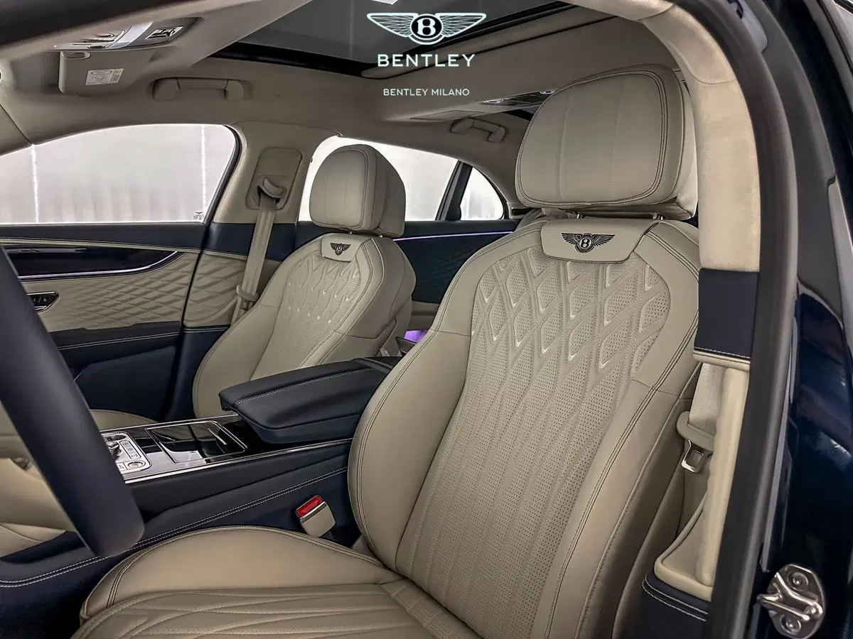 Bentley Flying Spur usata a Milano (9)