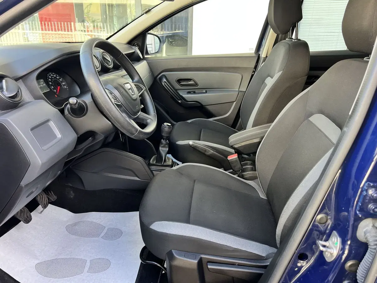 Dacia Duster usata a Chieti (12)