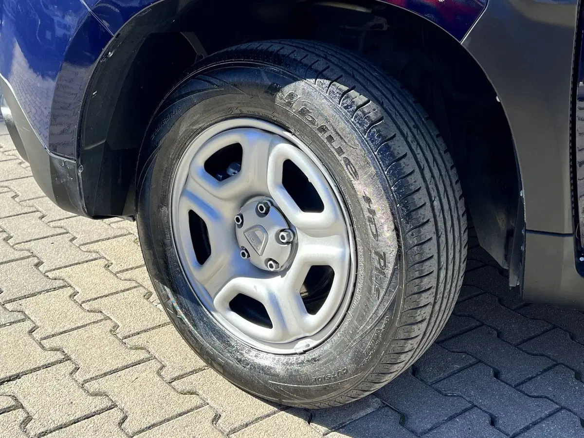 Dacia Duster usata a Chieti (8)