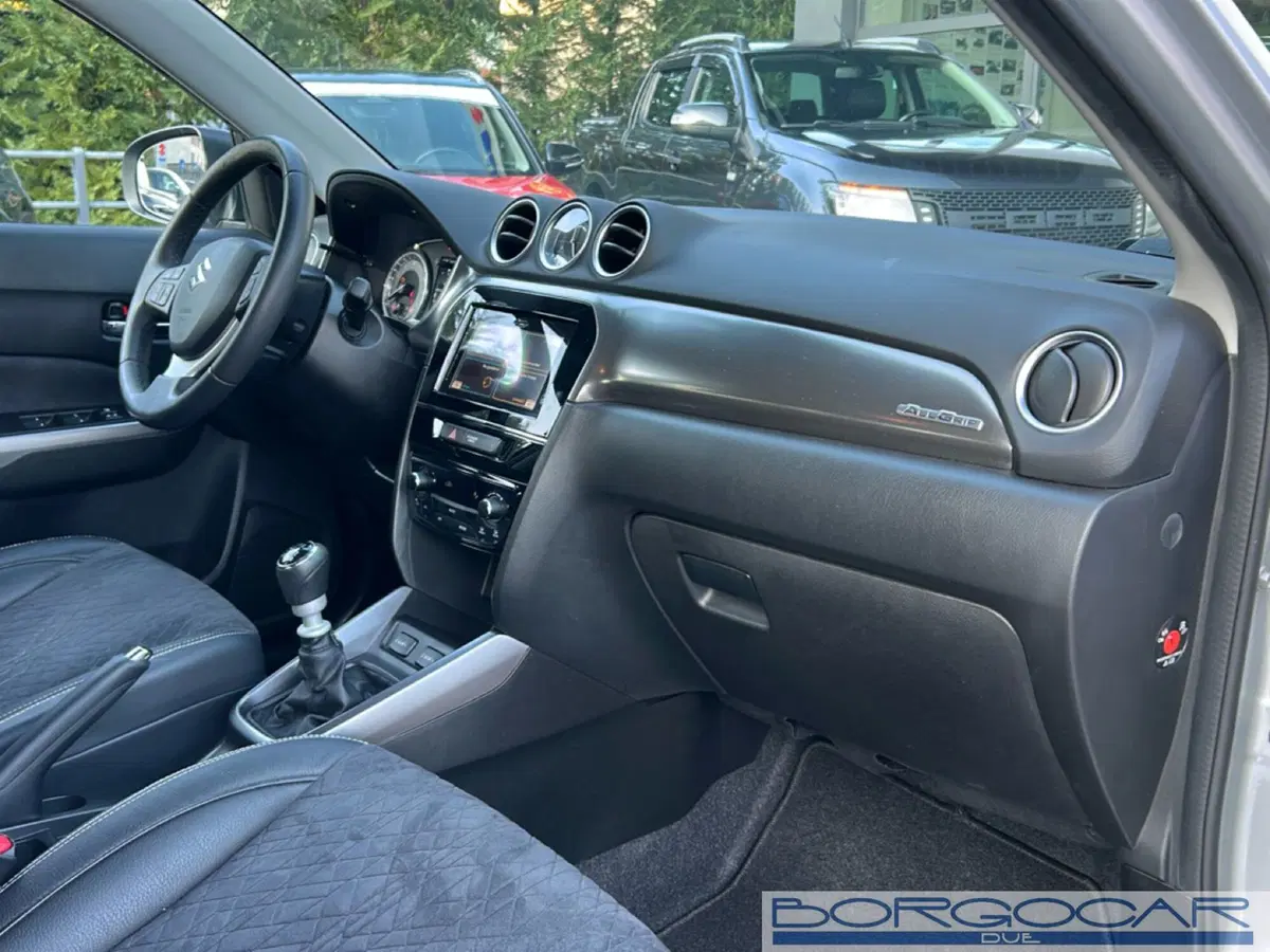 Suzuki Vitara usata a Vercelli (20)