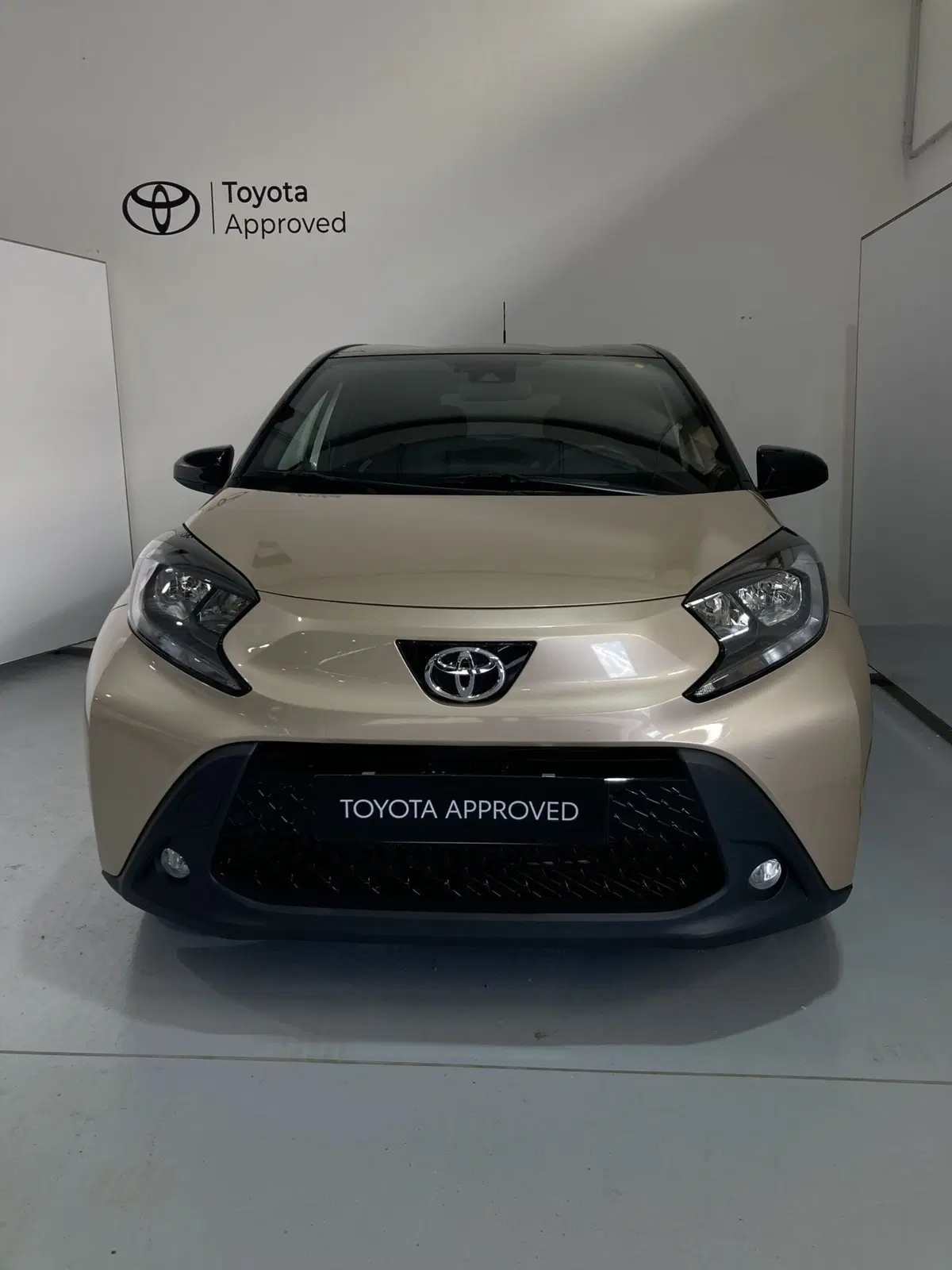 Toyota Aygo X usata a Barletta-Andria-Trani (3)