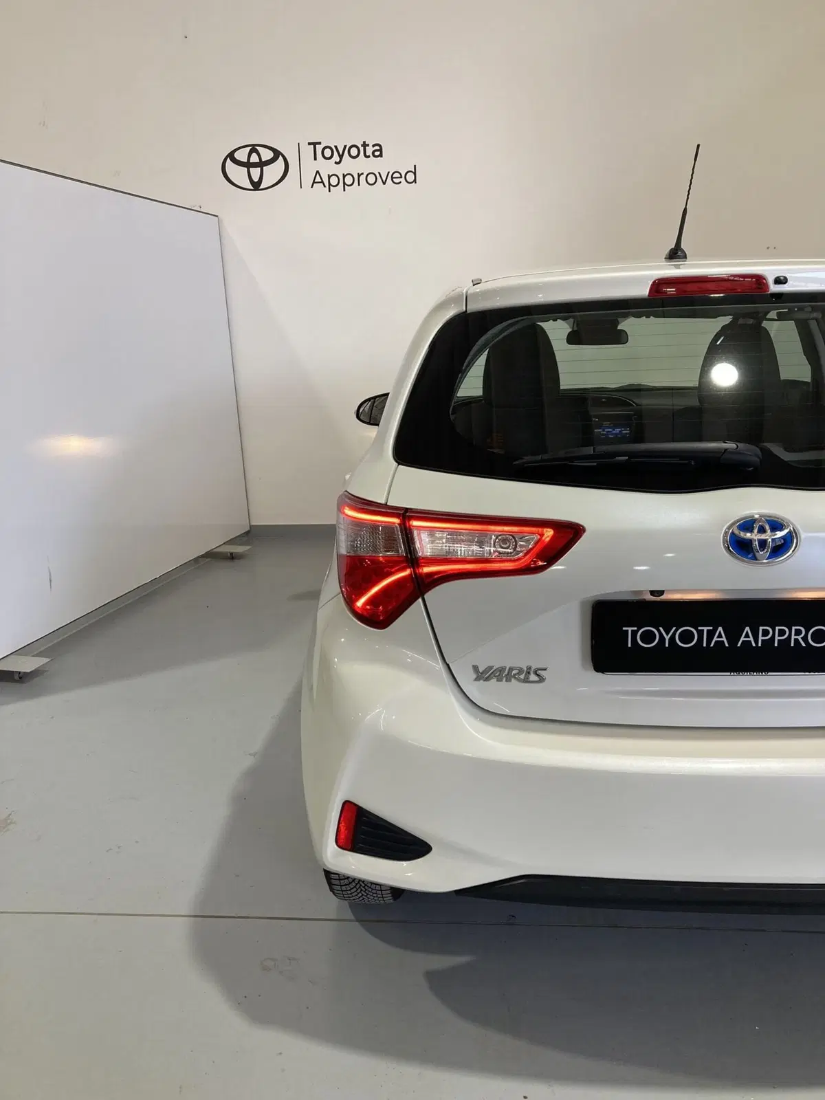 Toyota Yaris usata a Barletta-Andria-Trani (6)