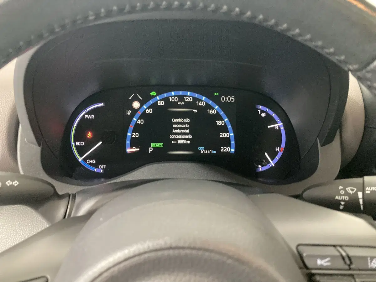 Toyota Yaris Cross usata a Barletta-Andria-Trani (14)