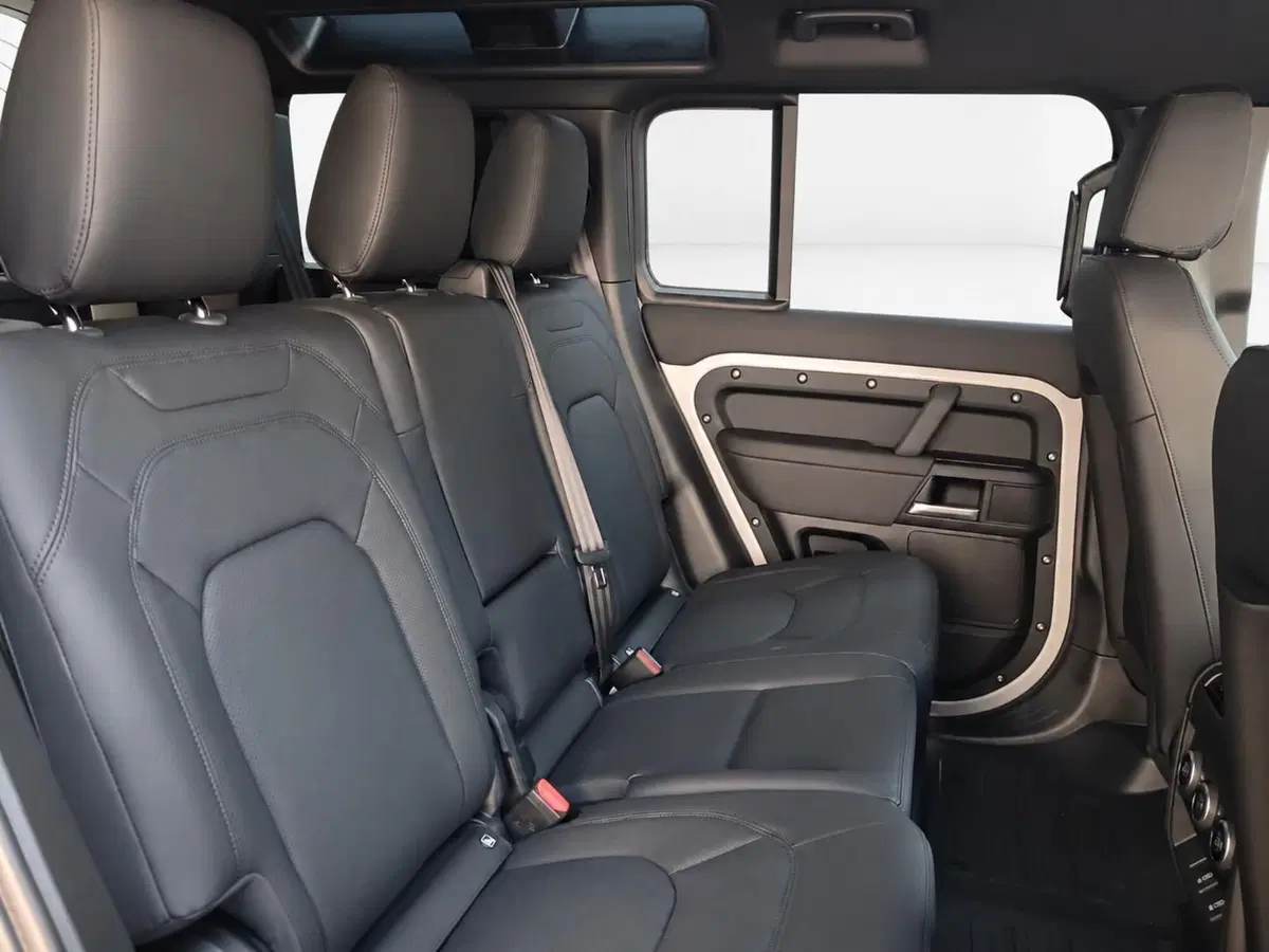 Land Rover Defender usata a Brescia (5)