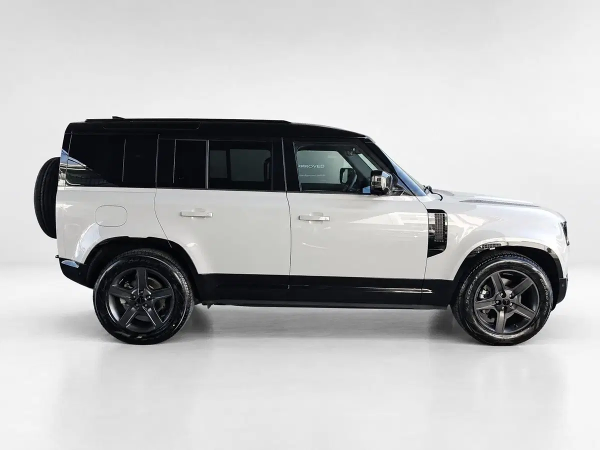 Land Rover Defender usata a Brescia (6)