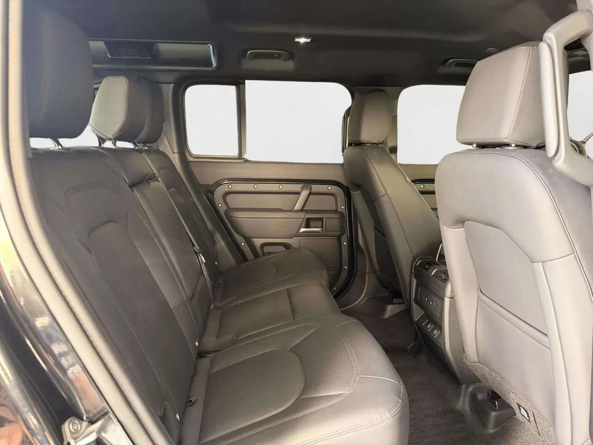 Land Rover Defender usata a Siena (5)