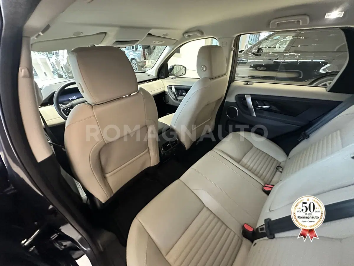 Land Rover Discovery Sport usata a Forlì-Cesena (12)