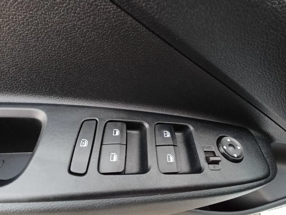 Hyundai i10 usata a Modena (16)