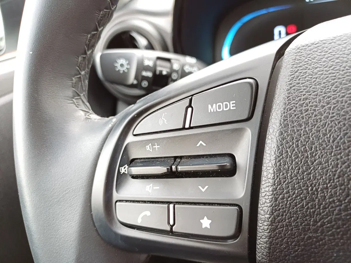 Hyundai i10 usata a Modena (18)