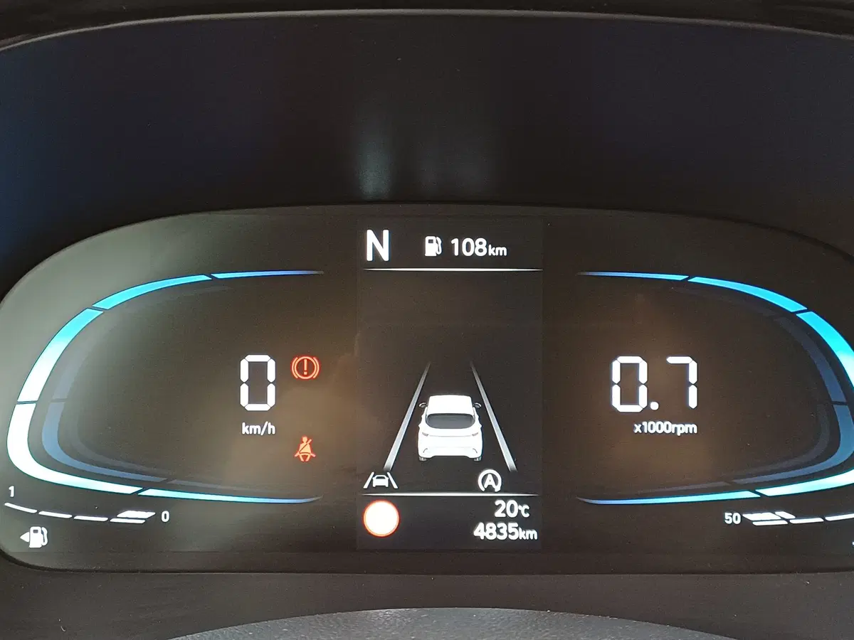 Hyundai i10 usata a Modena (9)