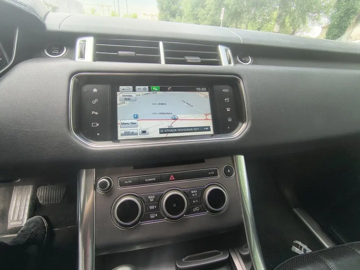 Land Rover Range Rover Sport usata a Padova (17)