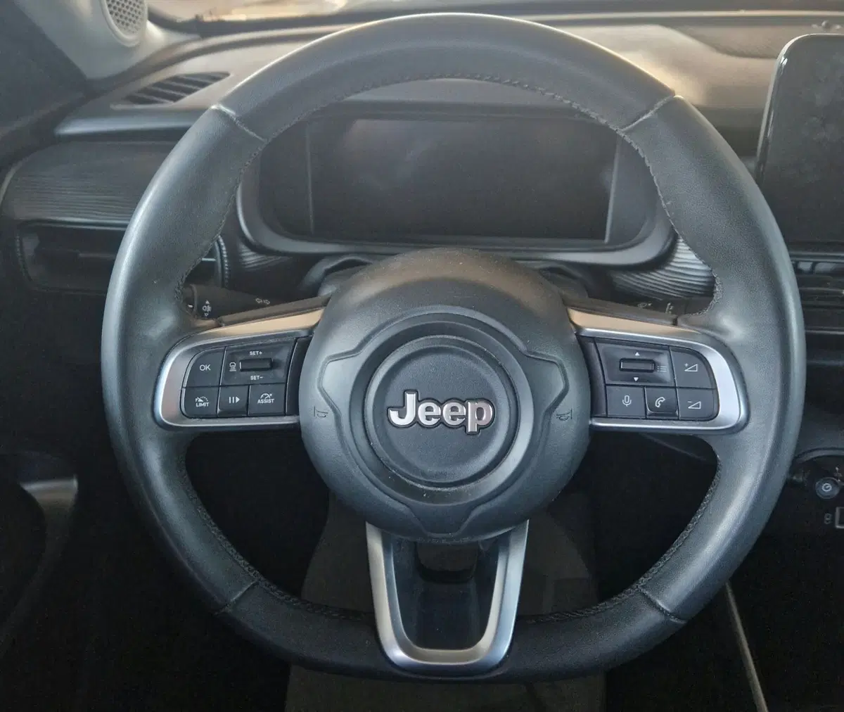 Jeep Avenger usata a Terni (4)