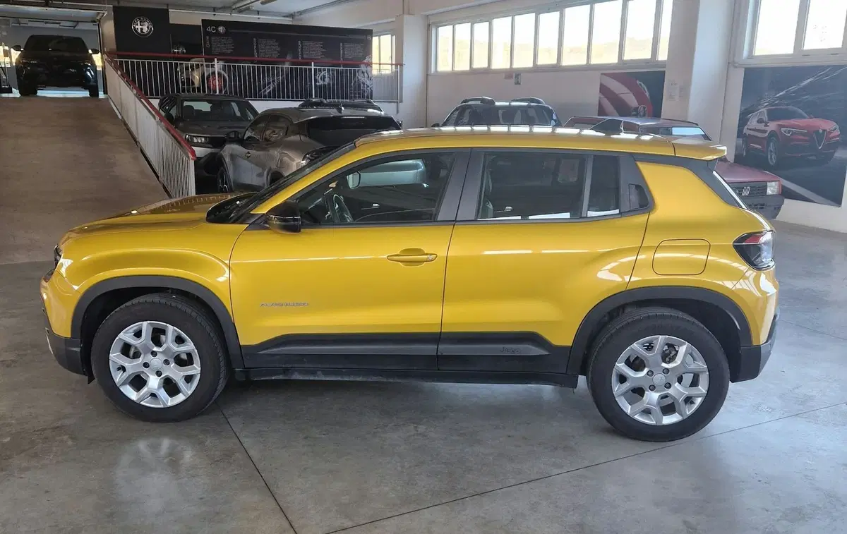Jeep Avenger usata a Terni (6)