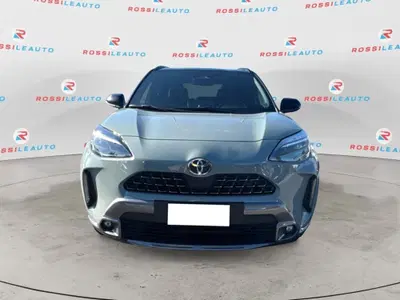 Toyota Yaris Cross 1.5h GR Sport Black Sky fwd 116cv e-cvt del 2024 usata a Massa
